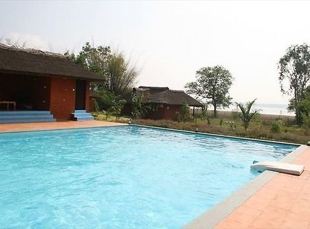 Red Earth Kabini Begūr Exterior foto
